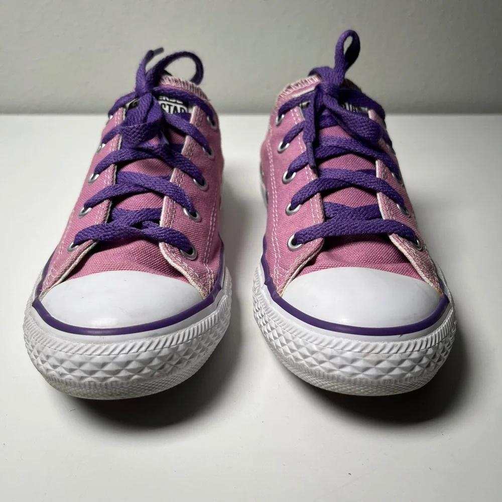 Converse All Star Sneakers Kids Size 2 Pink‎ Purple Low Top Chuck Taylor READ